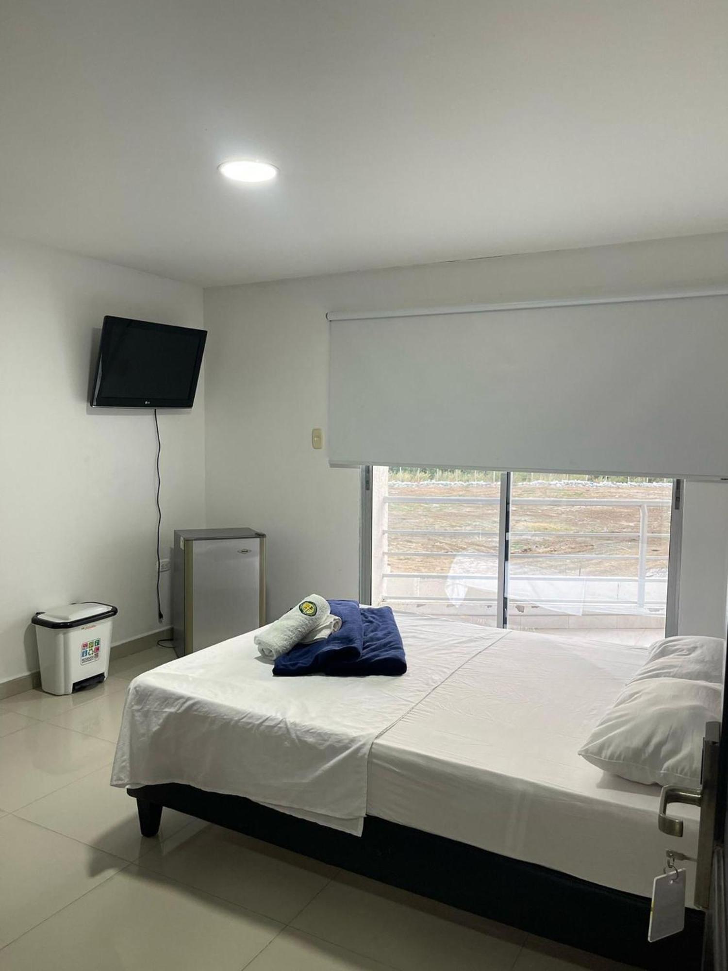 Hotel Fundacooedumag Rodadero Santa Marta  Exteriör bild