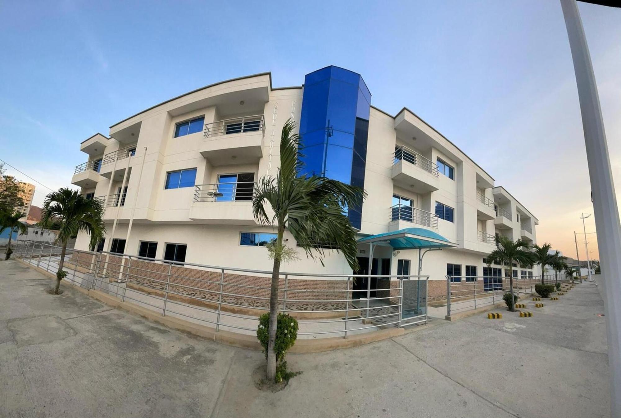 Hotel Fundacooedumag Rodadero Santa Marta  Exteriör bild